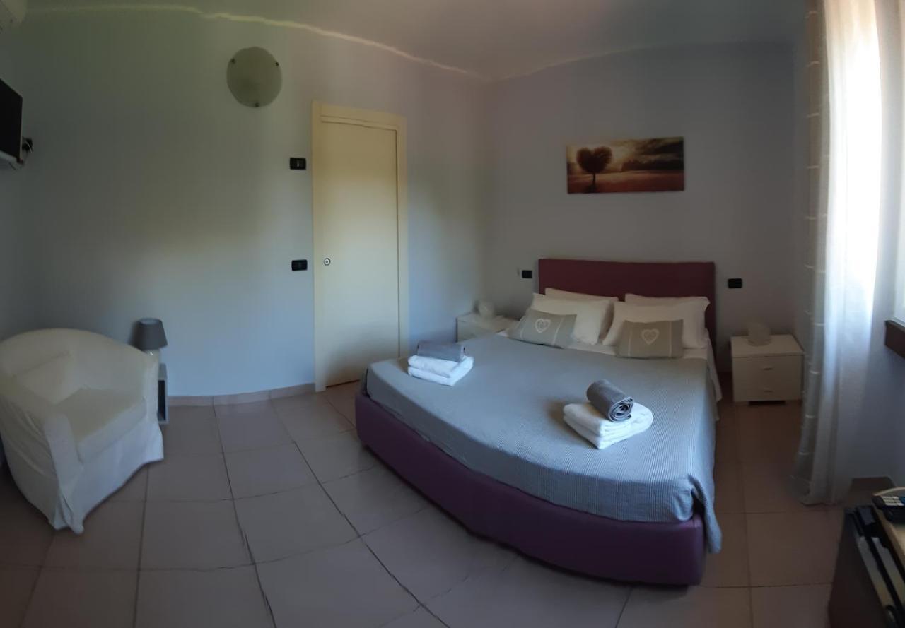 Villa Leilani B&B ซาเลมาราซิโน ภายนอก รูปภาพ